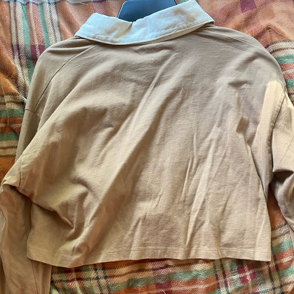 Cropped brown buttoned top - Picture 4 of 4